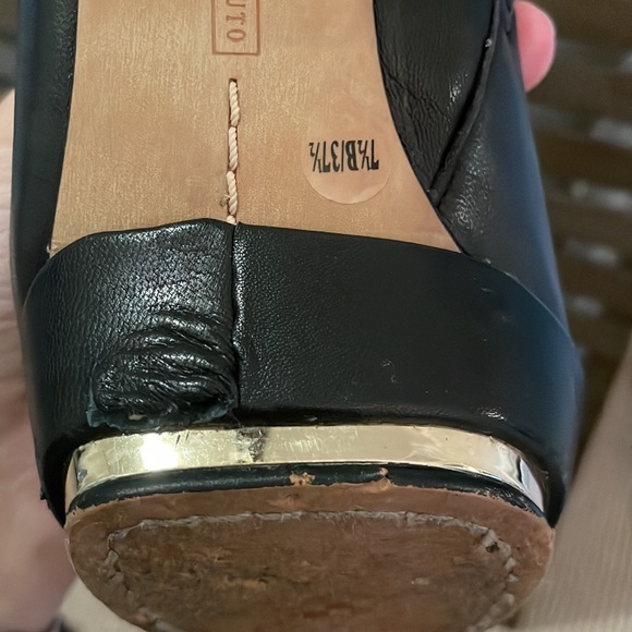 Vince Camuto Platform Booties with gold tone soles - Picture 9 of 9